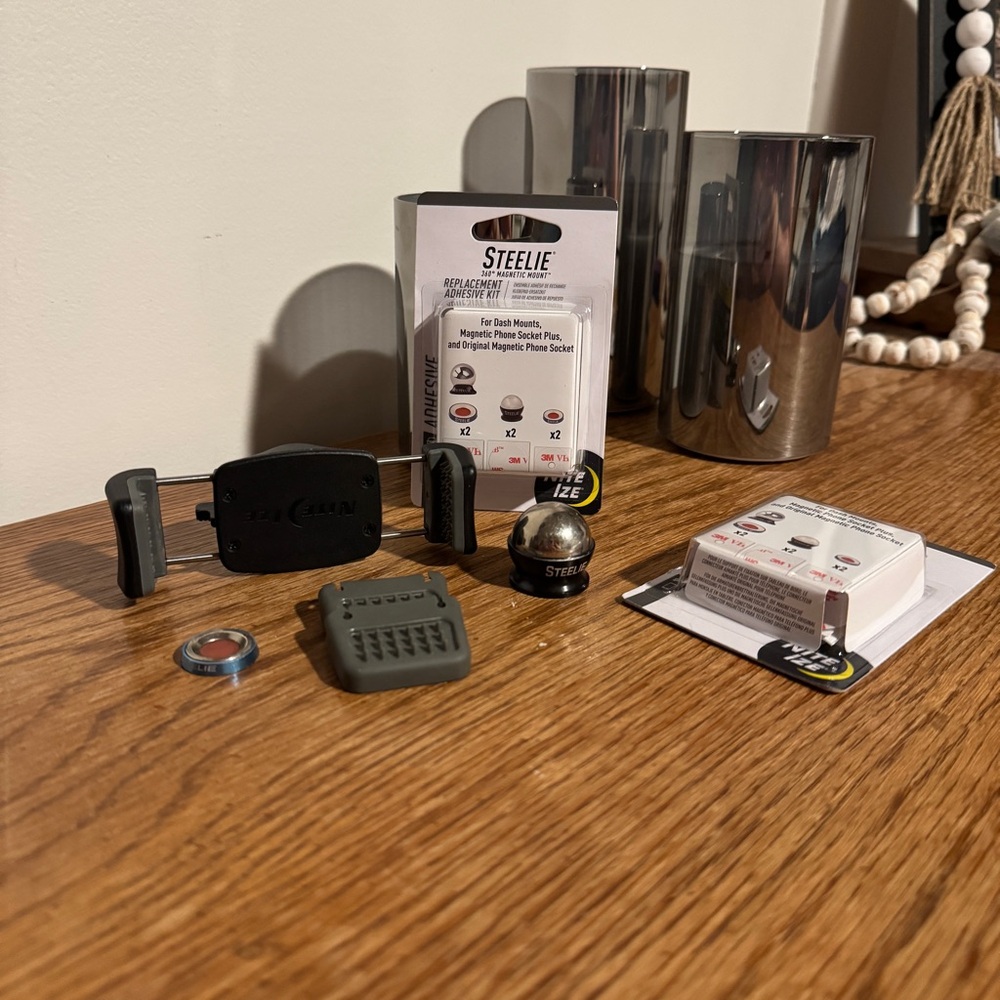 Steele Car Phone Mount Kit